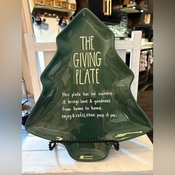 Rae Dunn Green Tree-Shaped Giving Plate - Picture 1 of 3
